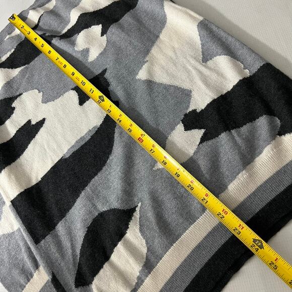 Simple Laguna Sweater Cashmere Silk Blend Women Size 2 Medium - Picture 5 of 11